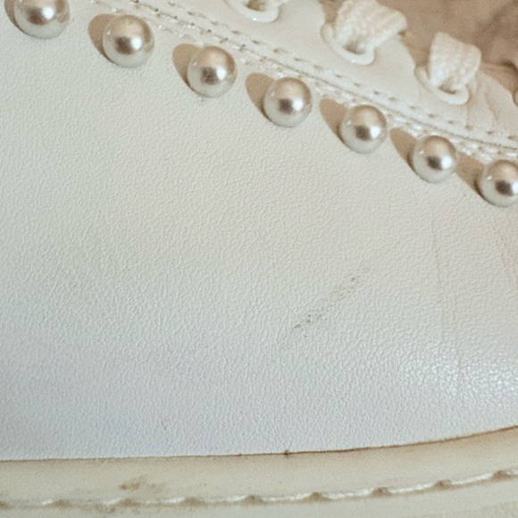 Stuart Weitzman Goldie Sneakers in White Action Leather - Picture 15 of 15